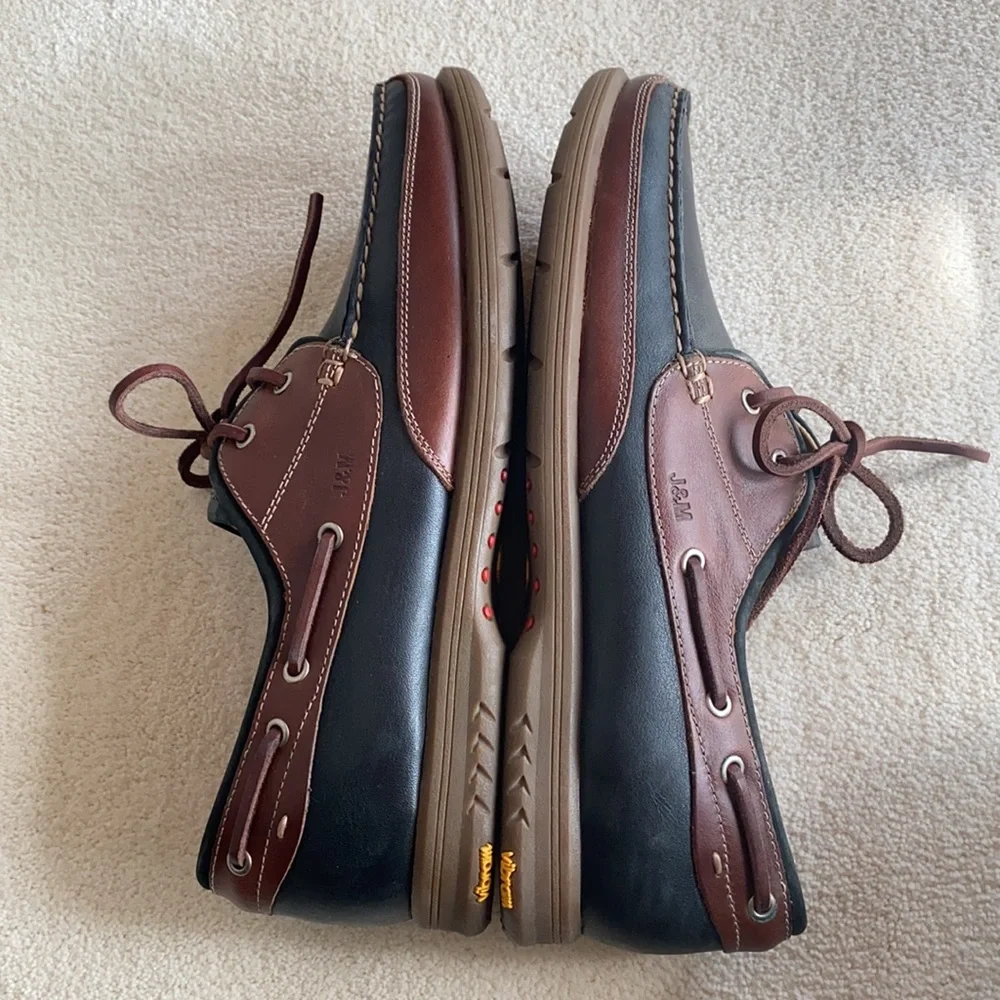 NWOT Johnston & Murphy Boat Shoes